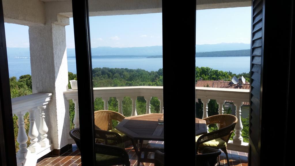 Guest House Villa Marlis Malinska Quarto foto