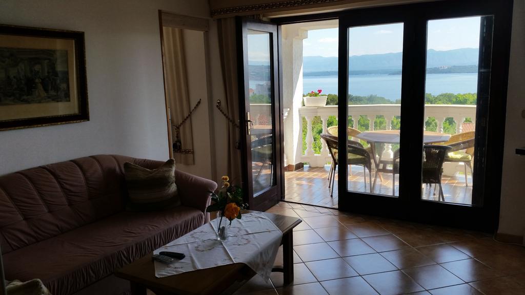 Guest House Villa Marlis Malinska Quarto foto