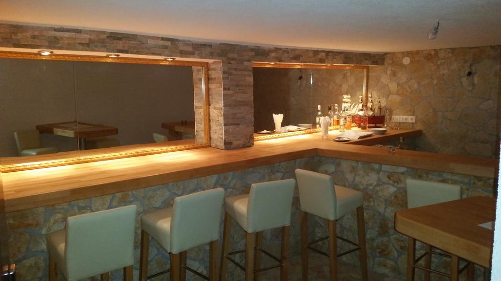 Guest House Villa Marlis Malinska Exterior foto
